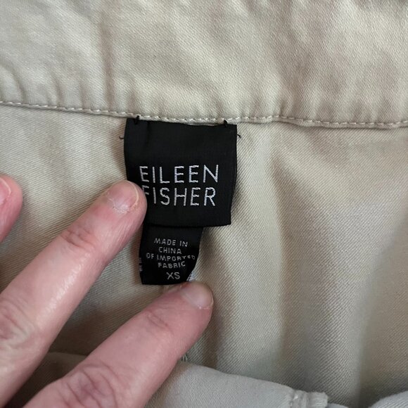 Eileen Fisher Beige Capri Pants - Picture 3 of 4